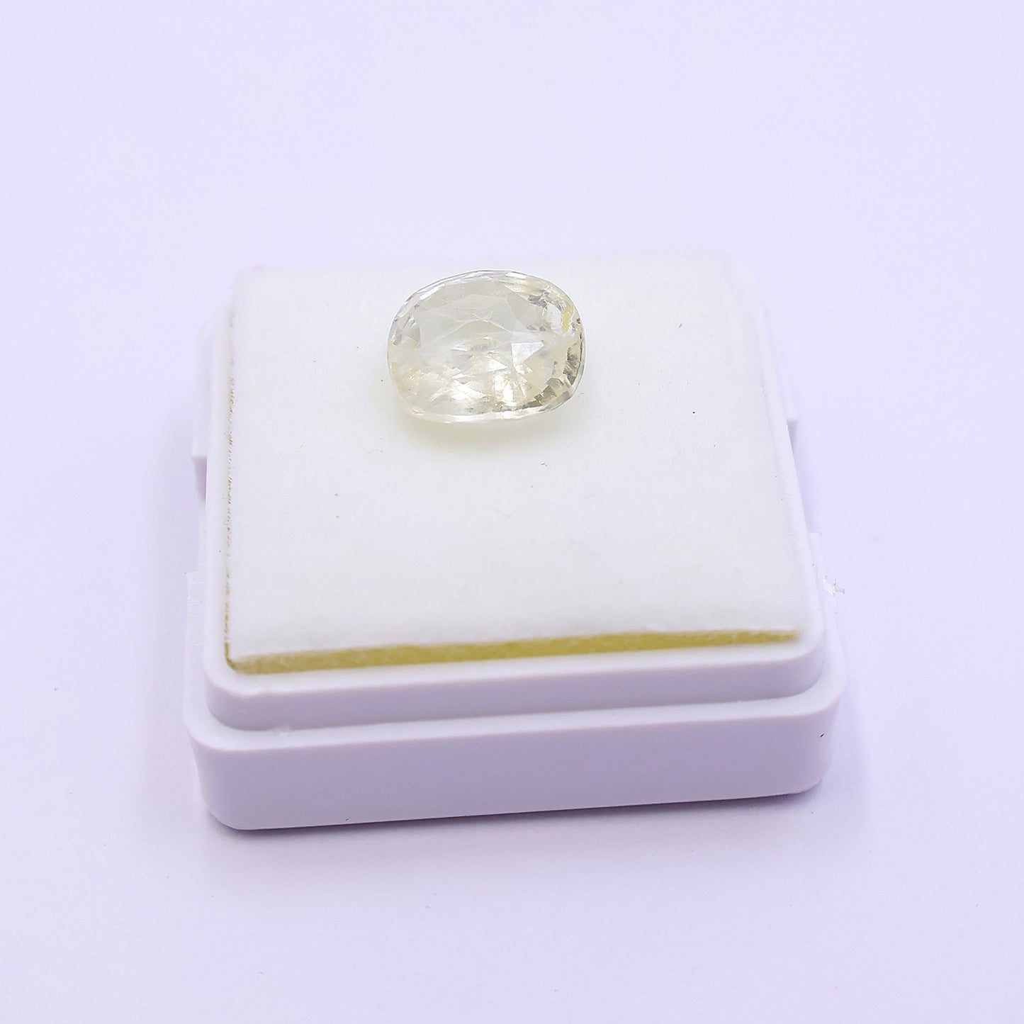 Pukhraj (Yellow Sapphire) 4.35 Cts